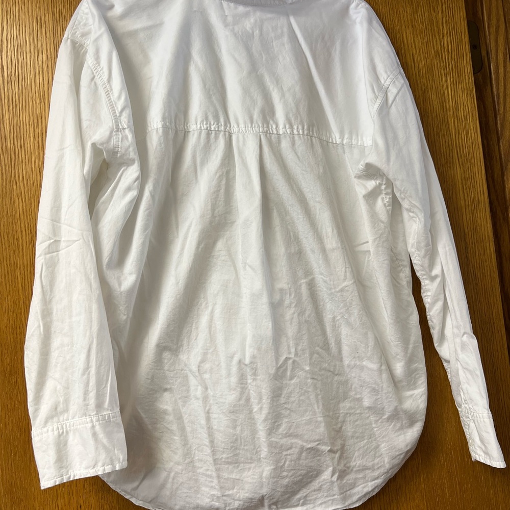 Classic White Button-Down Shirt - Picture 3 of 3